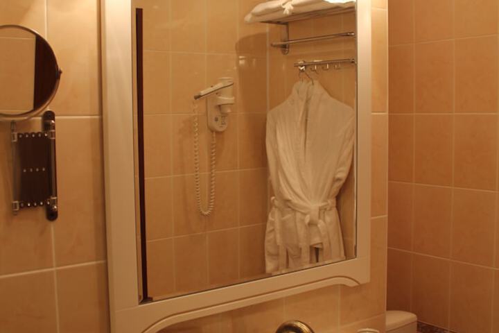 Room 41 of 82