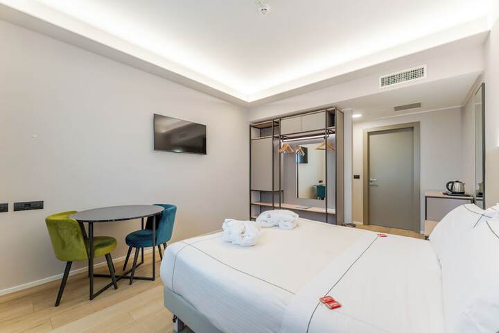 Room 38 of 133