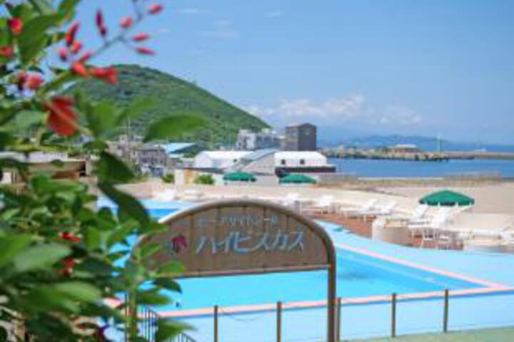 Pool Hotel