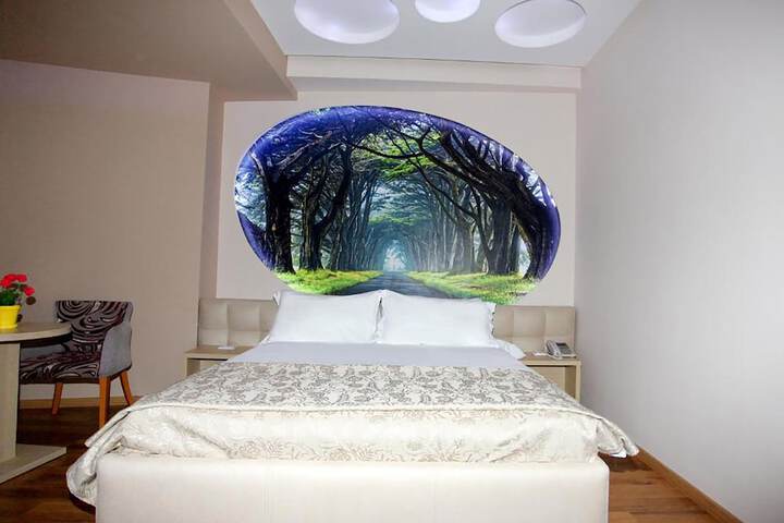 Room 2 of 71