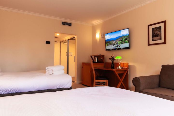 Room 29 of 217