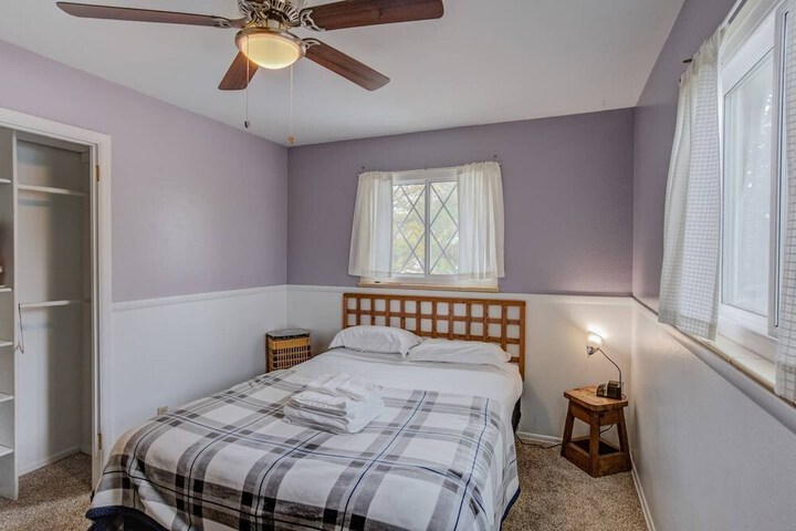 Room 12 of 62