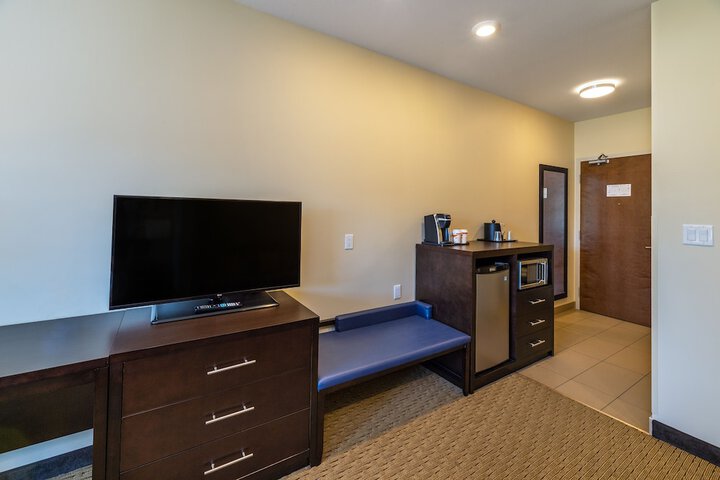 Room 14 of 51