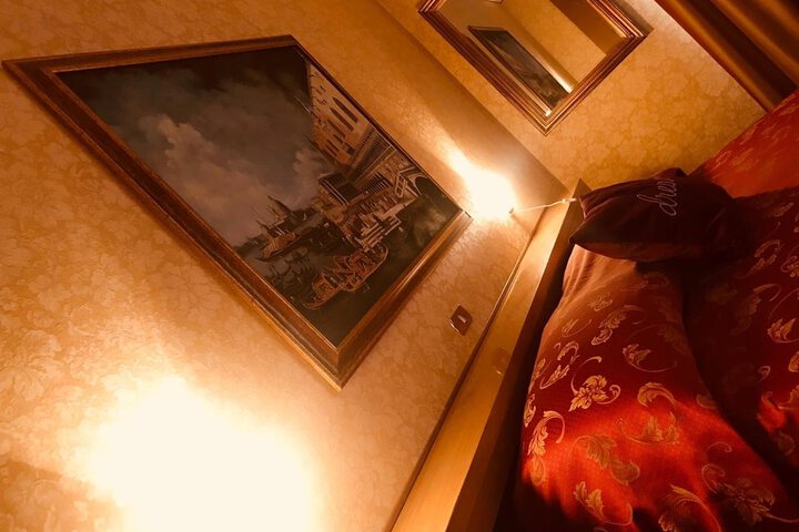 Room 13 of 57