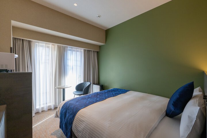 Room 5 of 29