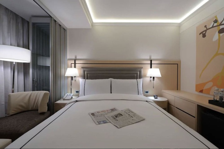 Room 25 of 55