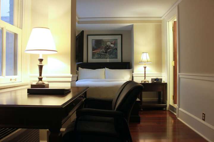 Room 5 of 88
