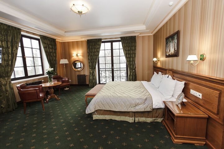 Room 38 of 128