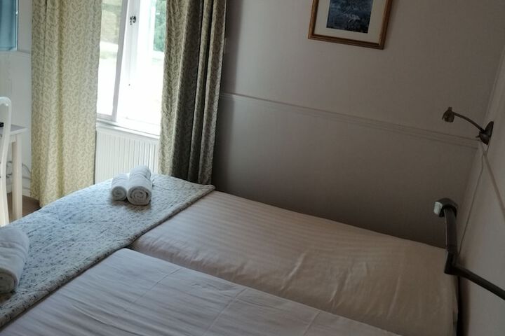 Room 16 of 45