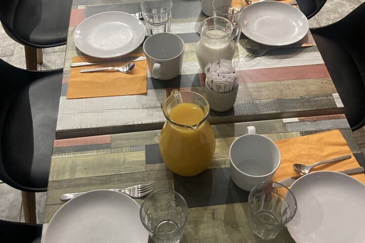 Breakfast/Coffee Service 37 of 53