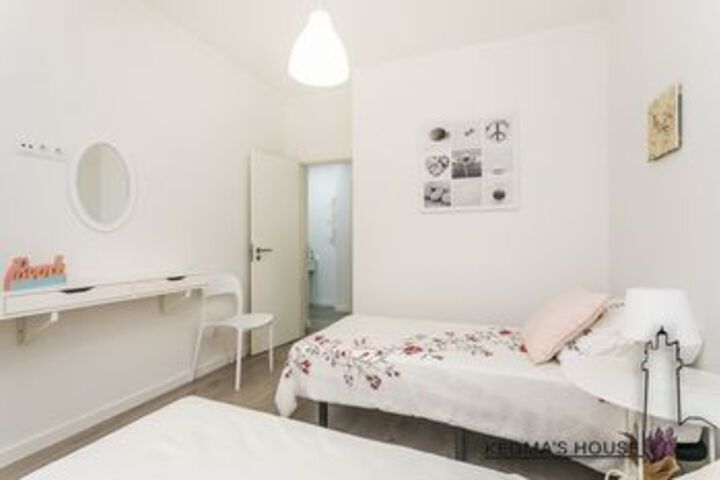 Room 19 of 43