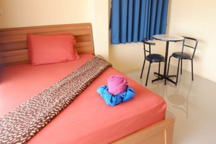 Room 14 of 26