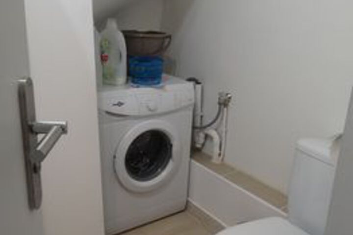 Room 2 of 21