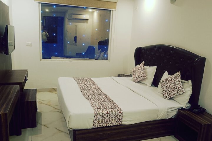 Room 37 of 126