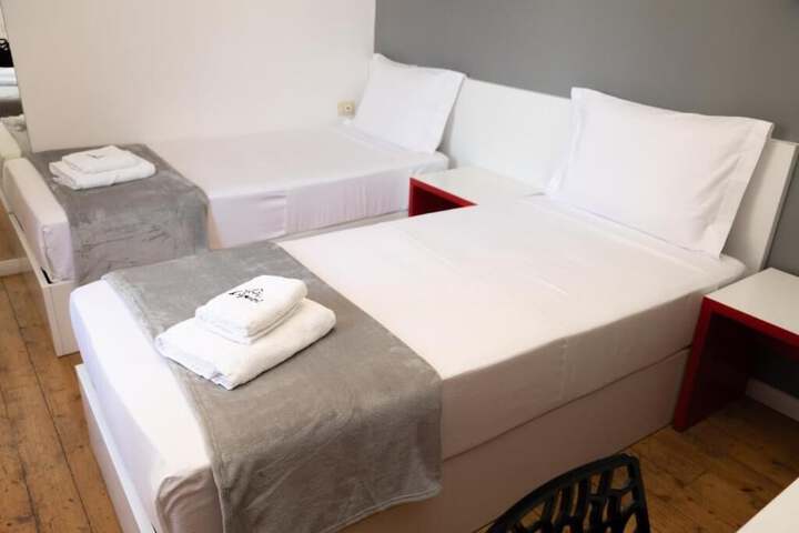 Room 44 of 97