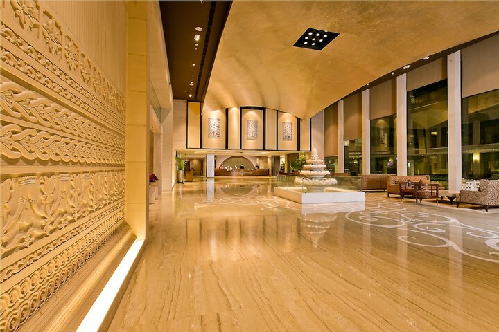 Lobby Photos