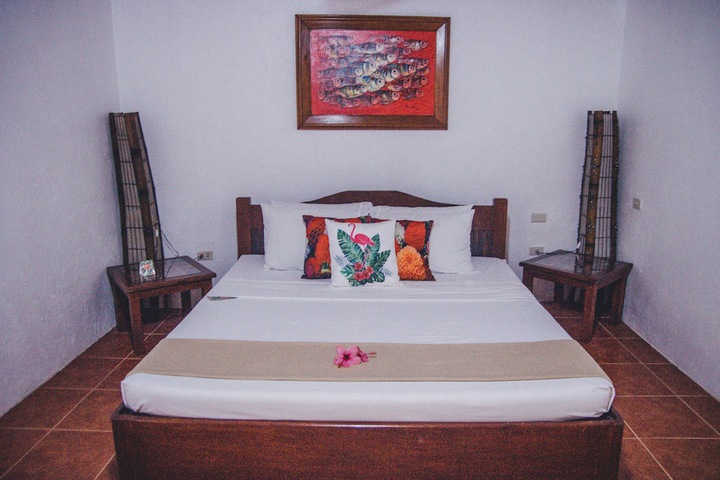 Room 8 of 54
