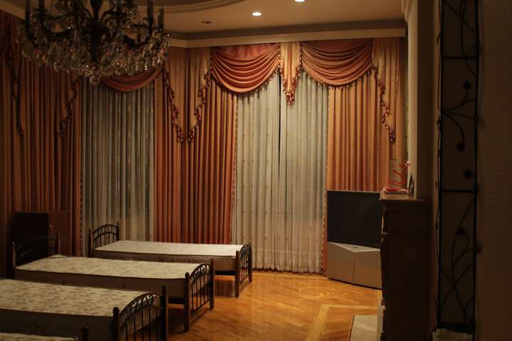 Room 5 of 36