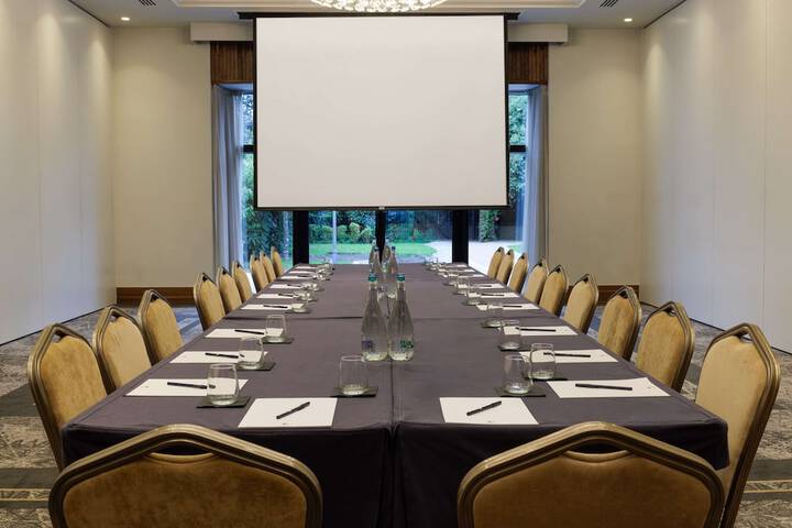 Meeting 185 of 204