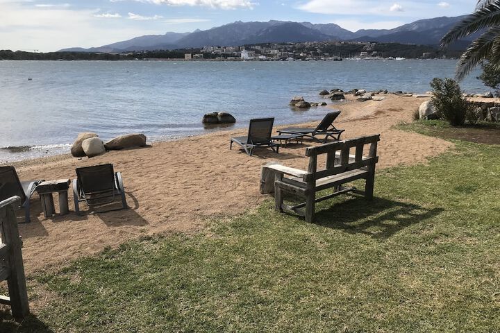 Beach 118 of 144