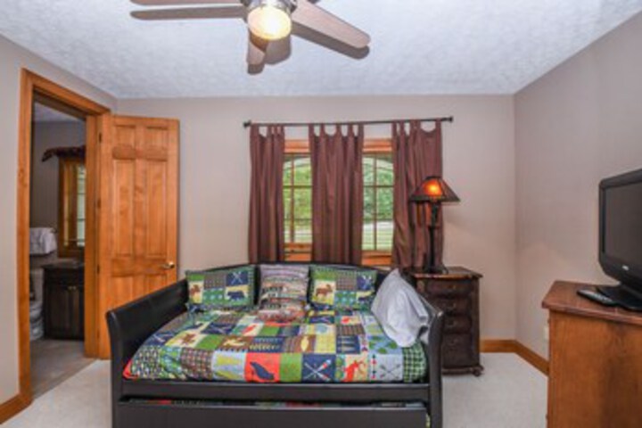 Room 35 of 50