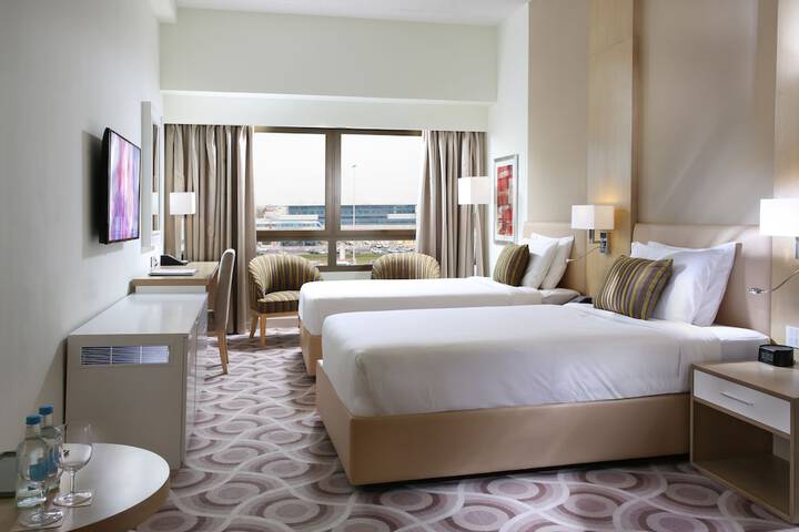 Room 51 of 116