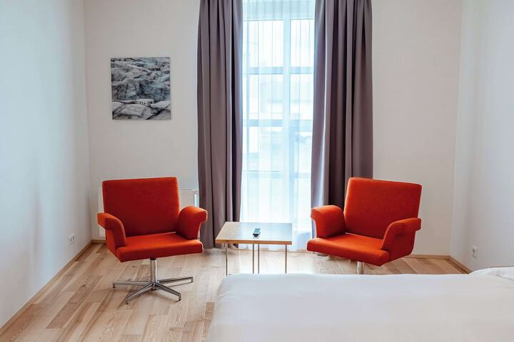 Room 40 of 54