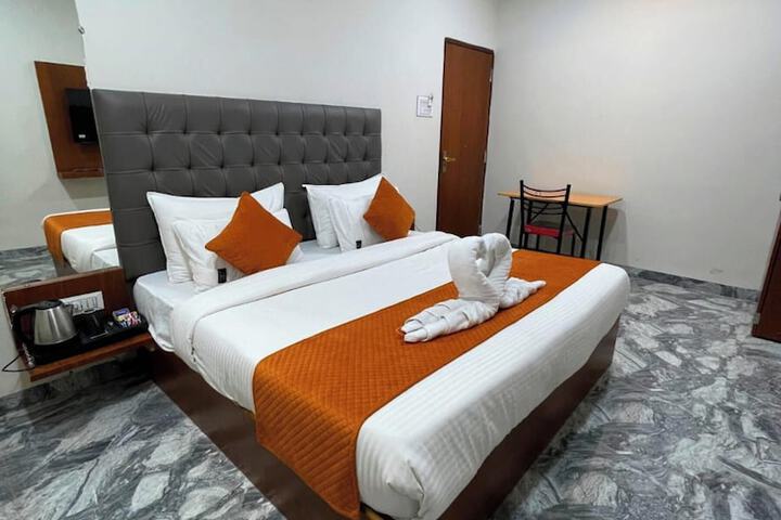 Room 20 of 30