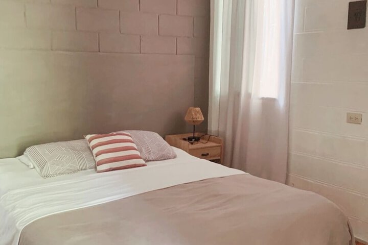 Room 12 of 52