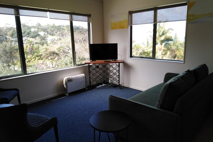 Room 50 of 96