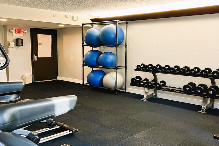 Health and Fitness 30 of 43