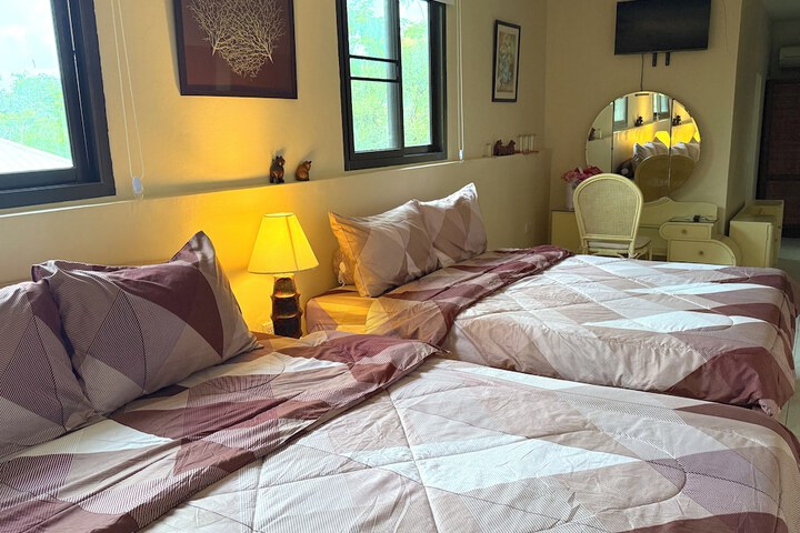 Room 12 of 39