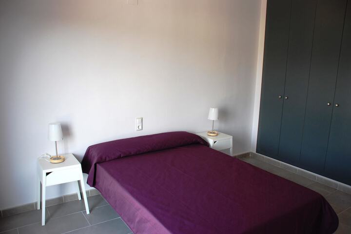 Room 5 of 38