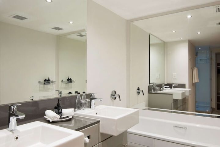 Room 45 of 70