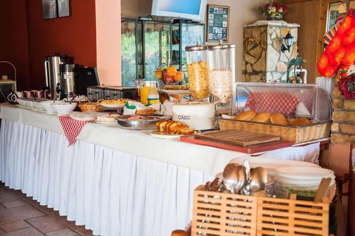 Dining Photos