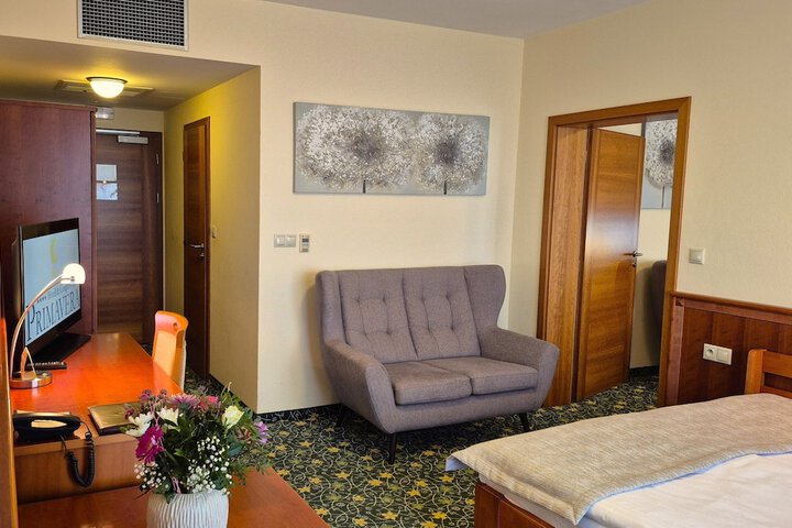 Room 16 of 55