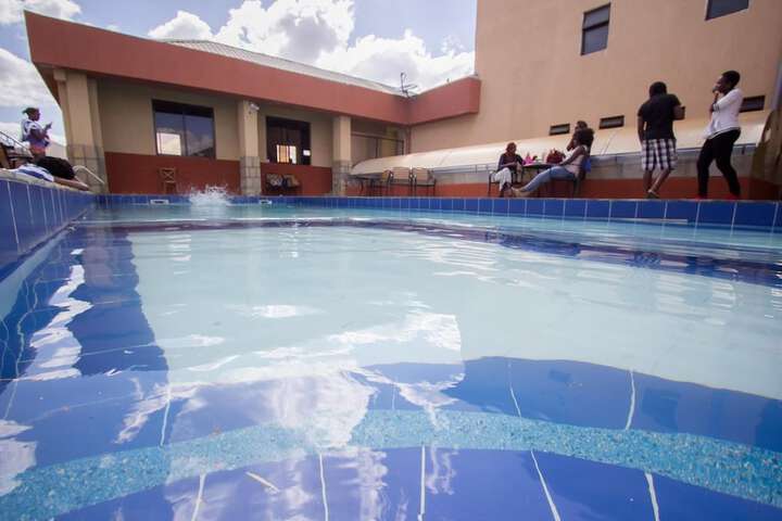Pool 49 of 88