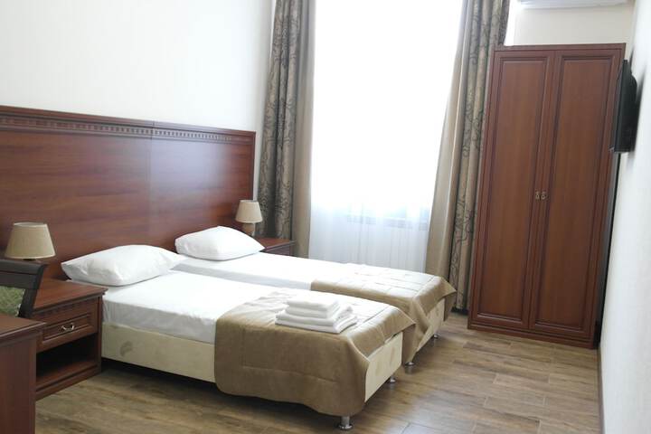 Room 14 of 60