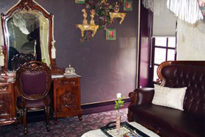 Room 53 of 63