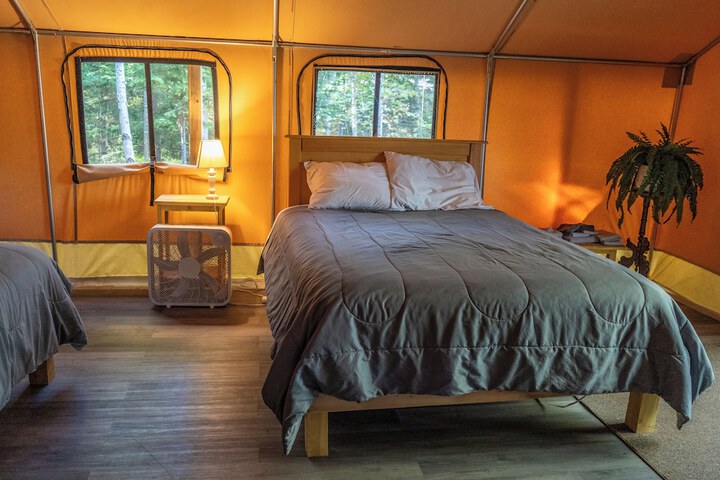 Room 121 of 268