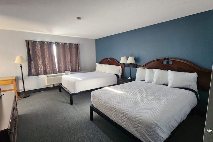 Room 8 of 62
