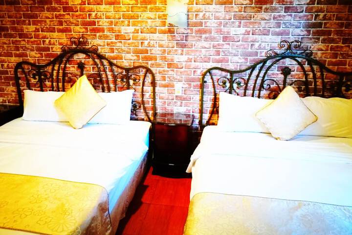 Room 19 of 89