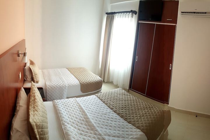Room 19 of 122