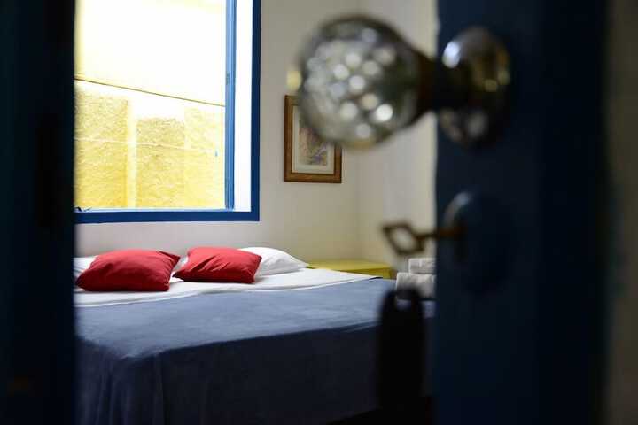 Room 24 of 135