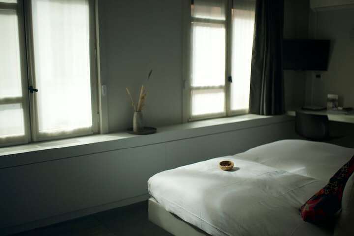 Room 49 of 61