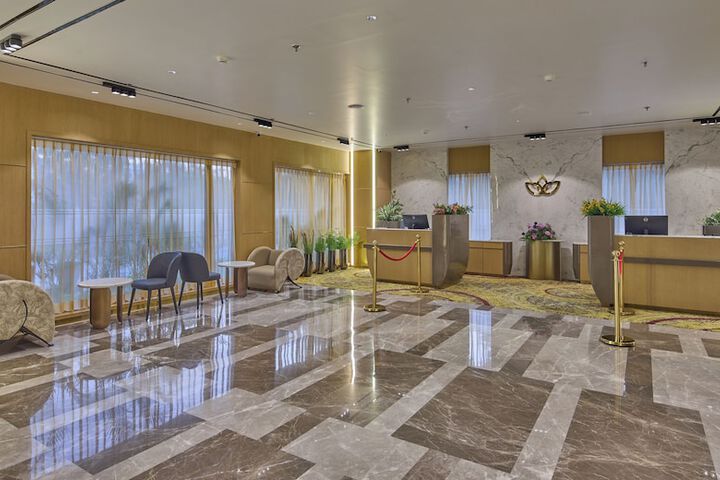 Hotel Interior 4 of 126