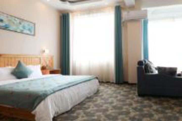 Room 21 of 23