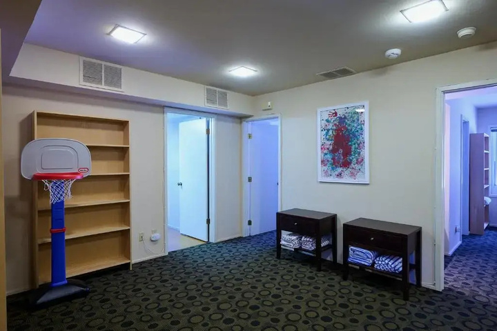 Room 3 of 4