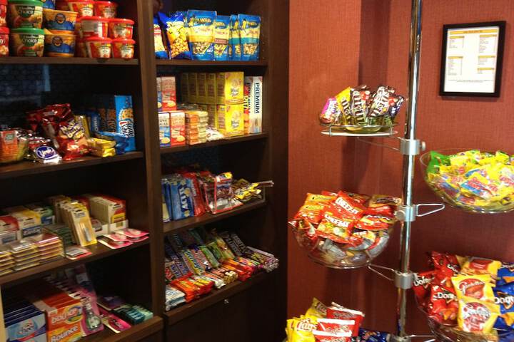 Snack bar