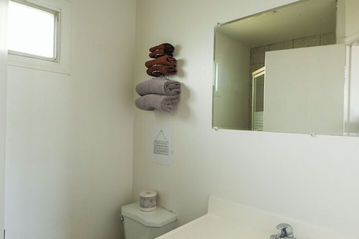 Room 11 of 15